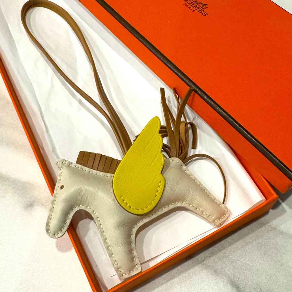 Hermes Milo Lambskin Grigri Rodeo Pegase Horse Bag Charm PM Beige Yellow